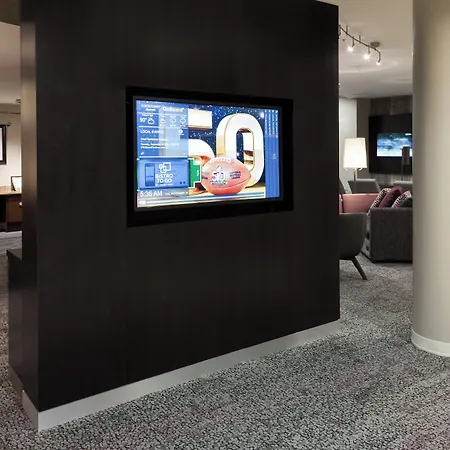 Courtyard By Marriott Miami At Dolphin Mall-2
