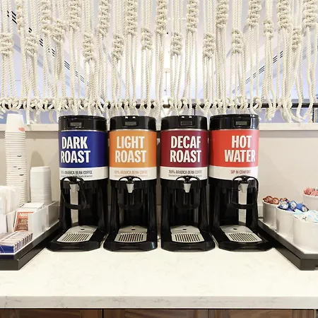 Hampton Inn Miami-Coconut Grove/Coral Gables-2