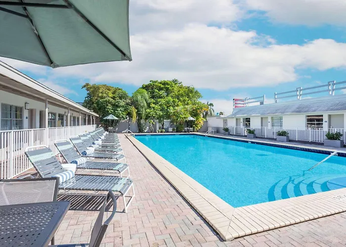 Days Inn By Wyndham Miami Airport North