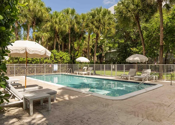 3 star hotel: Miami River Inn By Renzzi